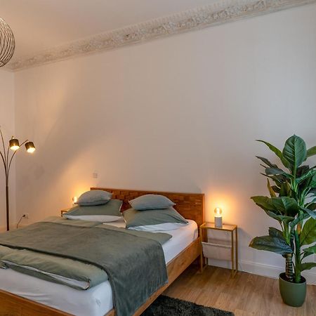 Leben Wie Ein Kreuzberger Altbau Charme Mit Stuck In Bester Kiezlage Berlijn Buitenkant foto
